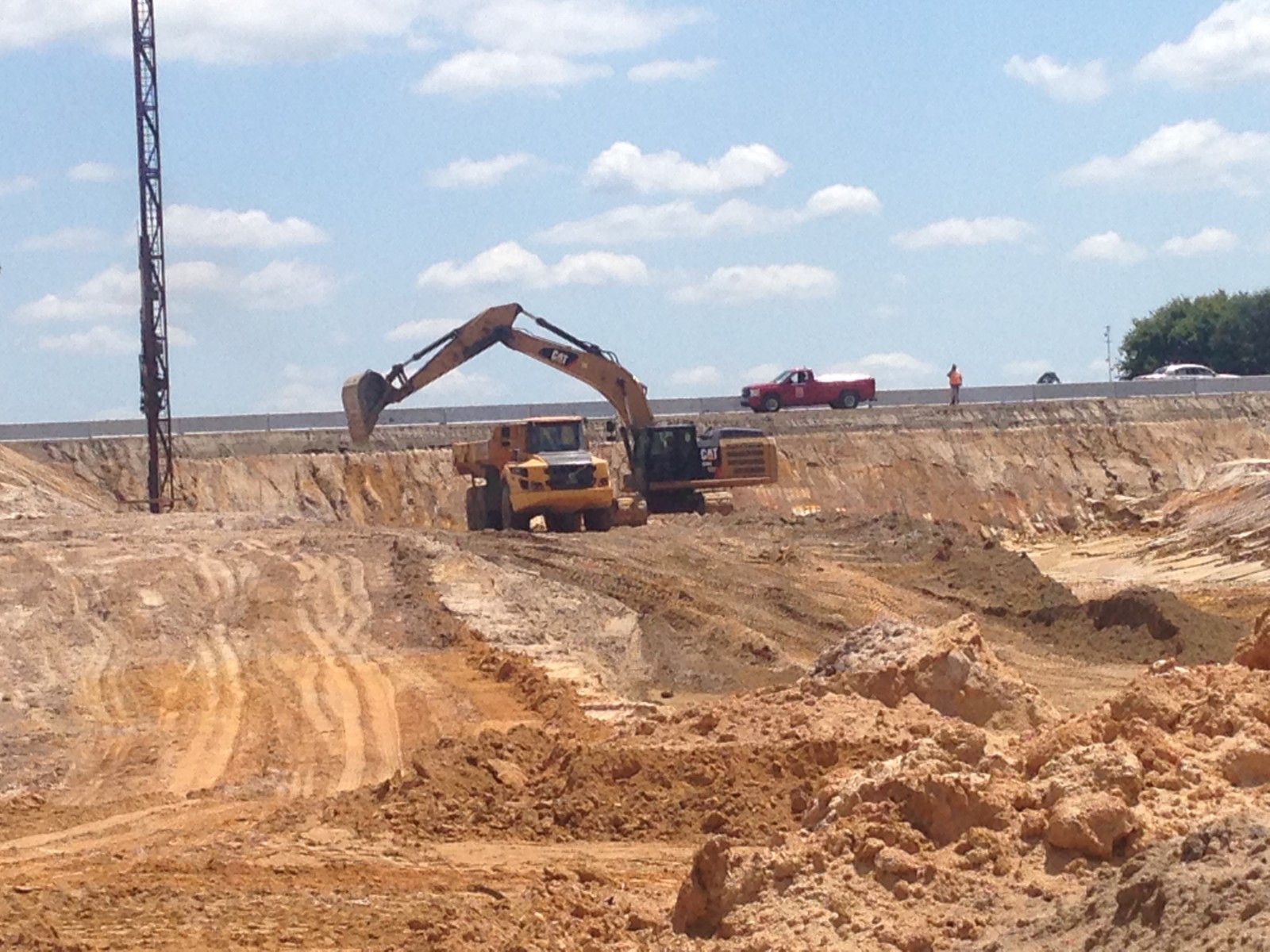 NC87/US401 Interchange Articulated Trucks