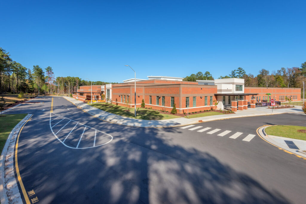 Barton Pond Elementary School Parking Lot and Drop-Off Area