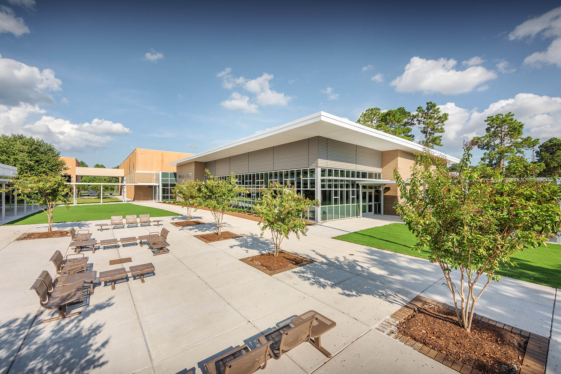 Laney High School Courtyard Exterior