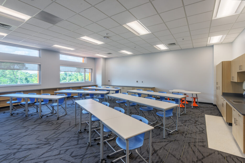 Asheville Middle School K12 Education Cafeteria