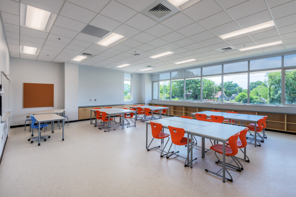 Asheville Middle School K12 Education Classroom