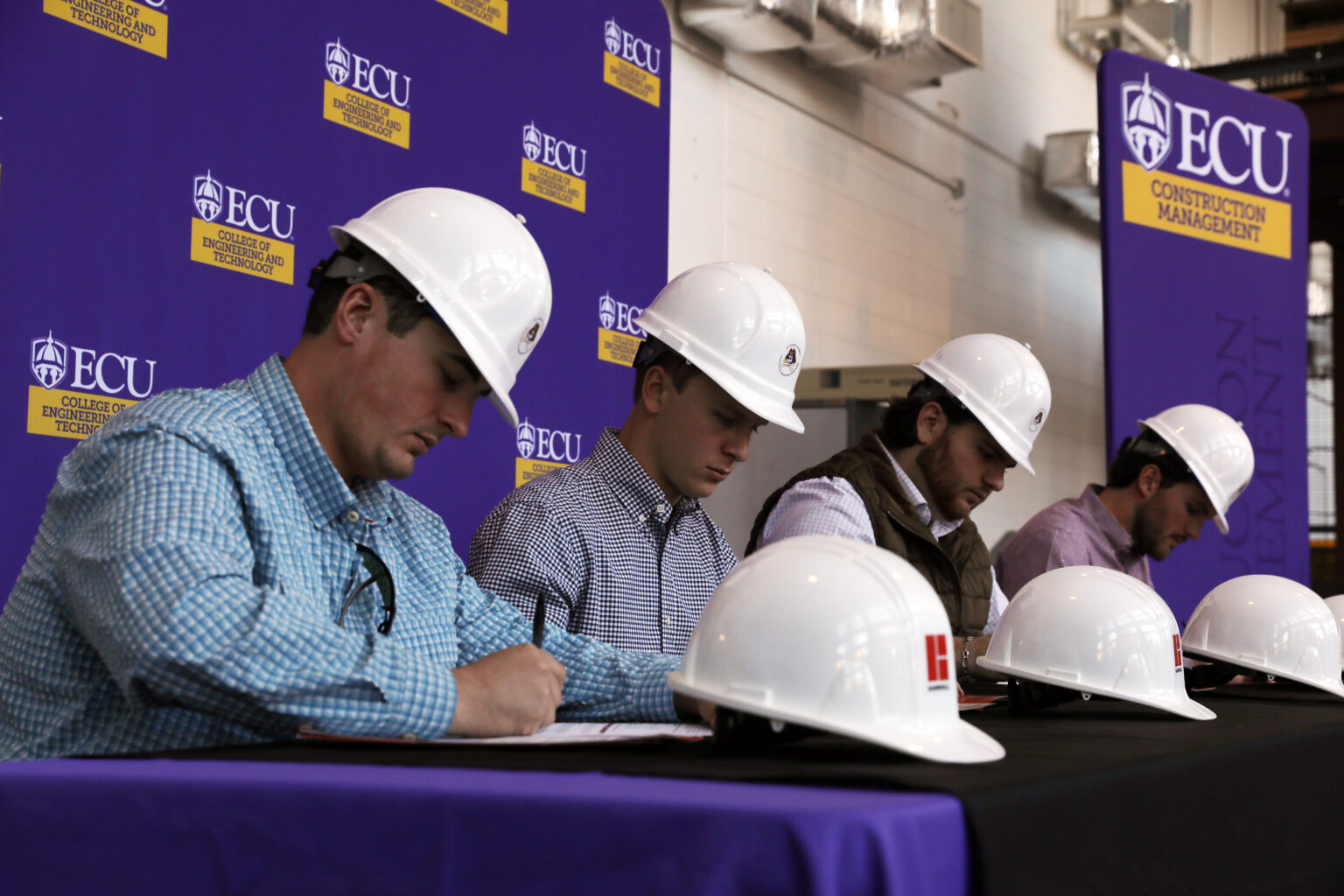 ECU Students Sign Into Barnhill Building Group - Barnhill